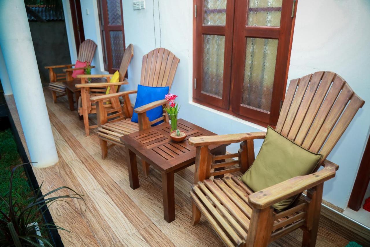Hasaranga Holiday House هيكادوفا المظهر الخارجي الصورة