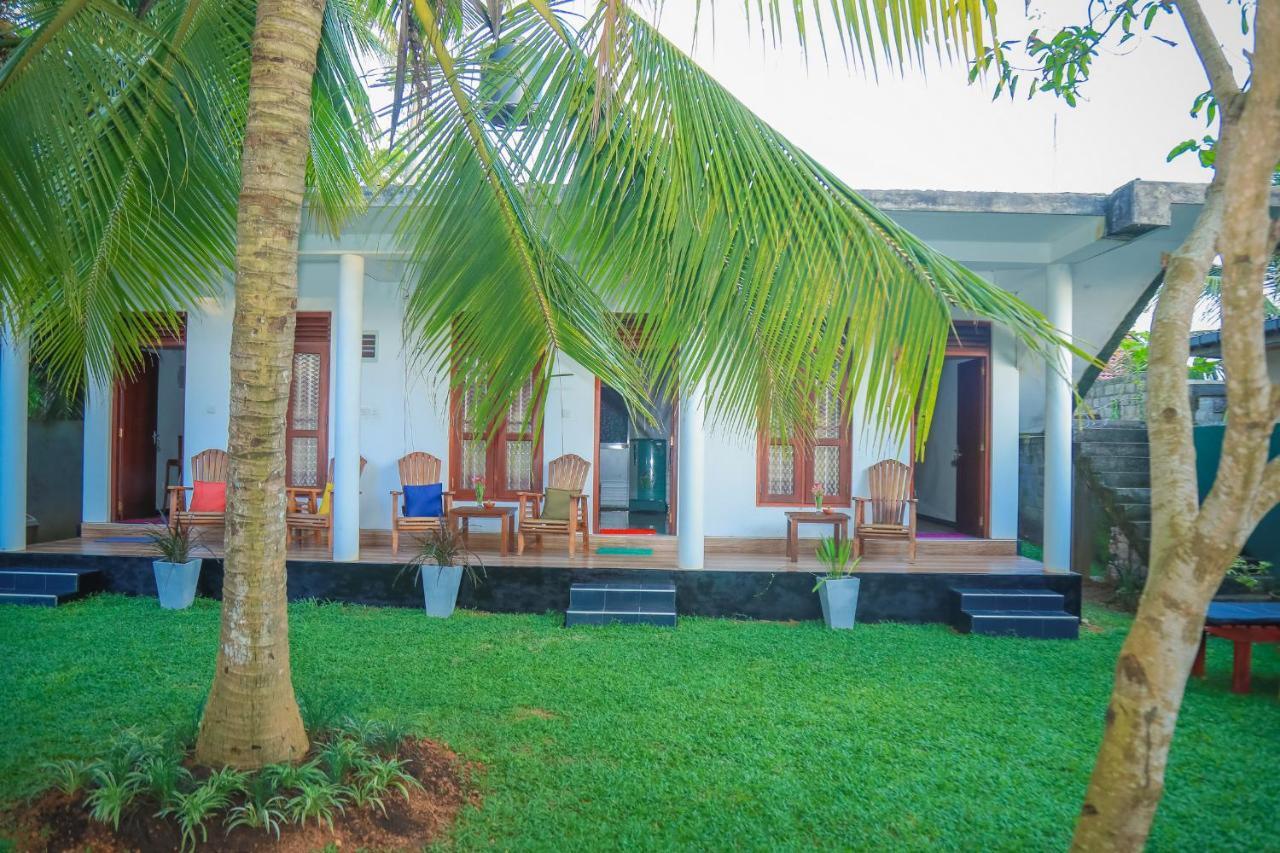 Hasaranga Holiday House هيكادوفا المظهر الخارجي الصورة
