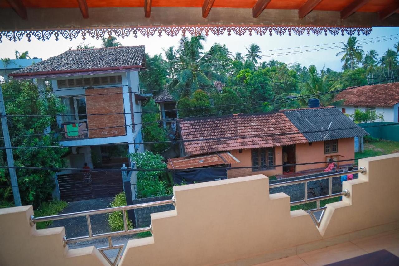 Hasaranga Holiday House هيكادوفا المظهر الخارجي الصورة